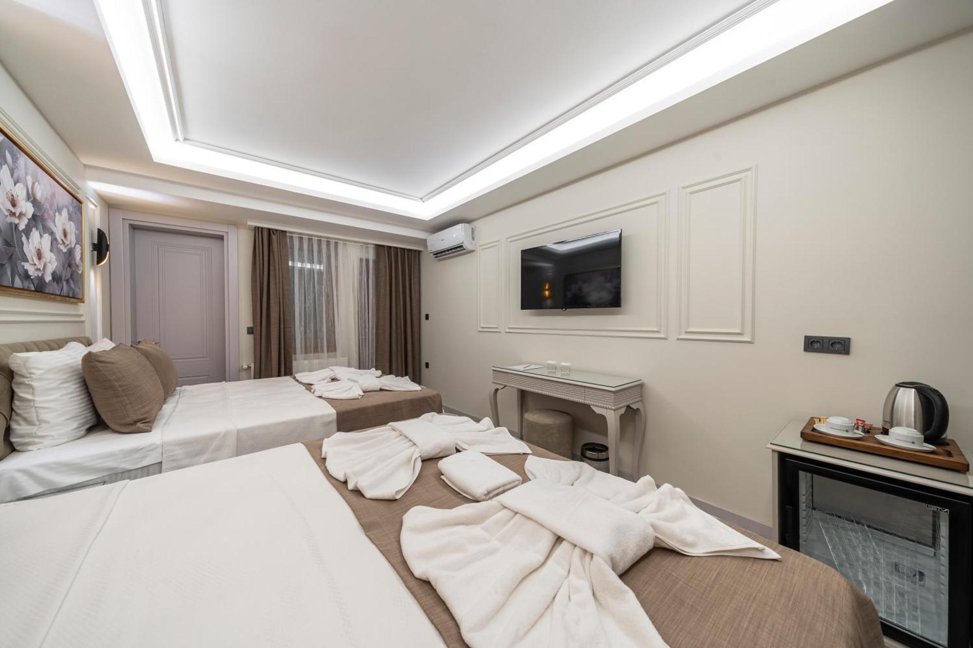 Pera Luna Premium Hotel Istanbul Exterior foto